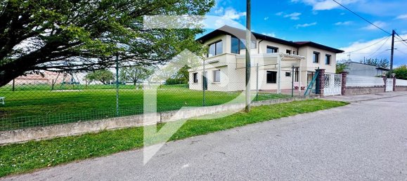 5 Schlafzimmer Haus in Herimenil, France, Nr. 67590 2