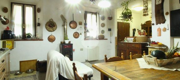 2 bedrooms House in Montechiarugolo, Italy No. 283740 8