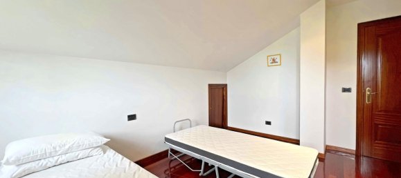 8 bedrooms House in Betanzos, Spain No. 128415 23