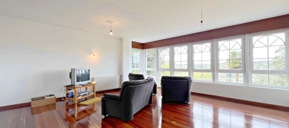 8 bedrooms House in Betanzos, Spain No. 128415 13