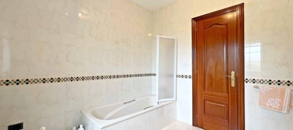 8 bedrooms House in Betanzos, Spain No. 128415 35