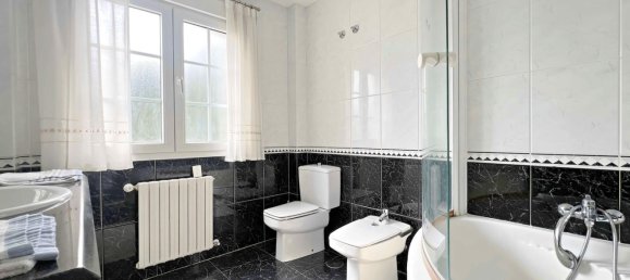 8 bedrooms House in Betanzos, Spain No. 128415 17