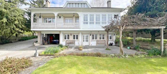 8 bedrooms House in Betanzos, Spain No. 128415 4