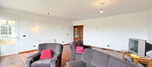 8 bedrooms House in Betanzos, Spain No. 128415 12