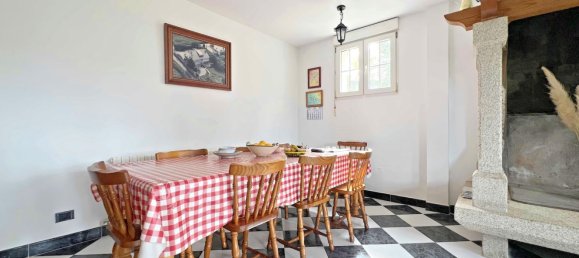 8 bedrooms House in Betanzos, Spain No. 128415 9