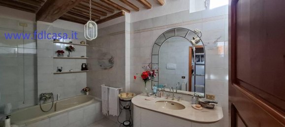 Apartamento de 5 habitaciónes en Chianni, Italy No. 141345 8