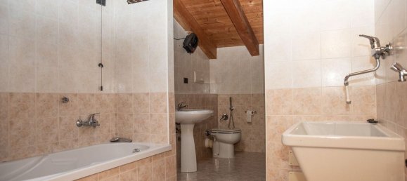 5-salle Appartement à Grezzana, Italy No. 116034 24
