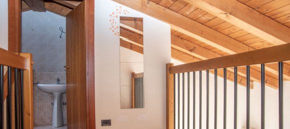 5-salle Appartement à Grezzana, Italy No. 116034 26