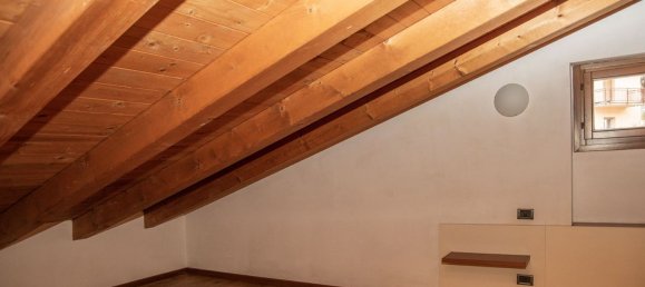 5-salle Appartement à Grezzana, Italy No. 116034 19