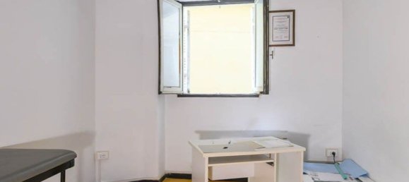 4 rooms Apartment in Viterbo, Italy No. 306383 5