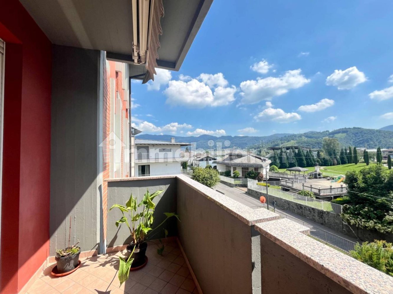 2 Schlafzimmer Wohnung in Casnigo, Italy, Nr. 277000