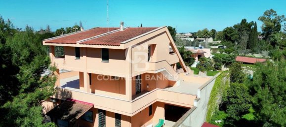 Villa de 3 dormitorios en Lecce, Italy No. 56709 20