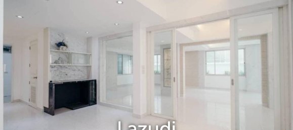 4 bedrooms Cafe / restaurant in Bangkok, Thailand No. 13161 5