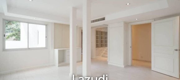 4 bedrooms Cafe / restaurant in Bangkok, Thailand No. 13161 16