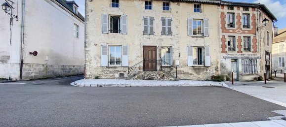 4 bedrooms Villa in Vignory, France No. 89317 13