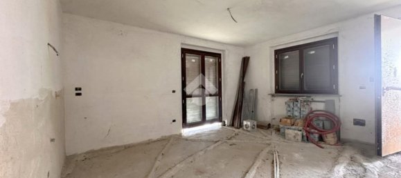 Villa de 4 habitaciónes en Bruzolo, Italy No. 270248 20