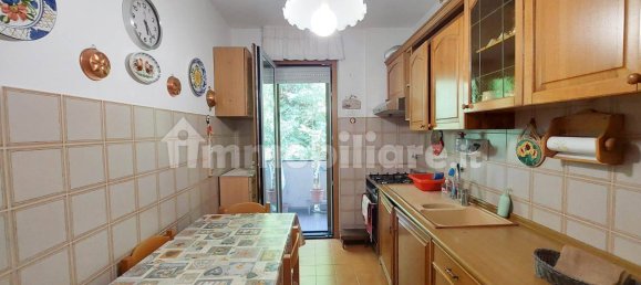 3 Schlafzimmer Wohnung in Genoa, Italy, Nr. 372863 7