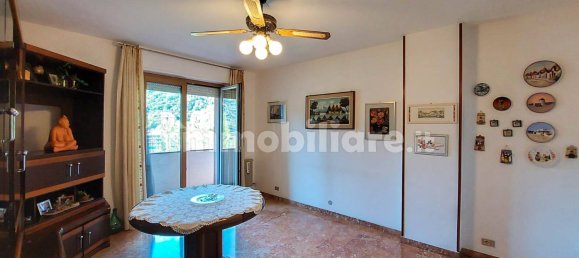 3 Schlafzimmer Wohnung in Genoa, Italy, Nr. 372863 28