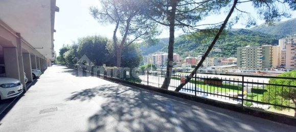 3 Schlafzimmer Wohnung in Genoa, Italy, Nr. 372863 43