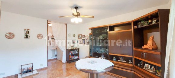 3 Schlafzimmer Wohnung in Genoa, Italy, Nr. 372863 3