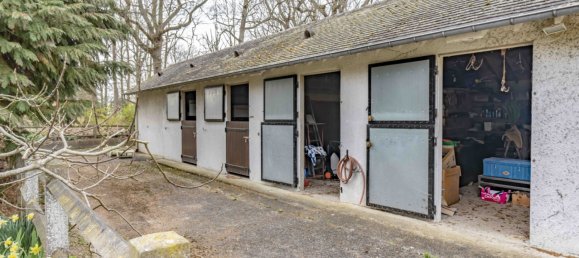 4 chambres Maison à Montfort-l'Amaury, France No. 297967 10