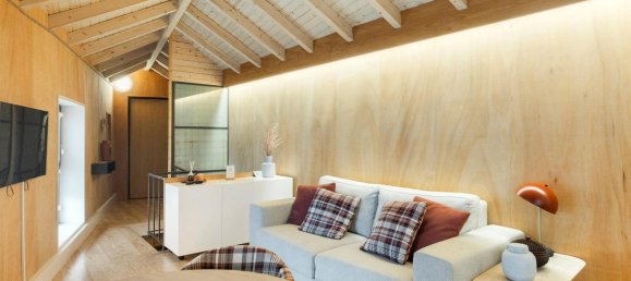 339m² Building in Porto, Portugal No. 140919 14