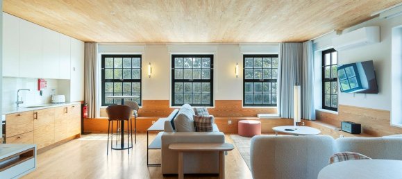 339m² Building in Porto, Portugal No. 140919 22