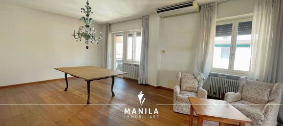 7 rooms Penthouse in Treviso, Italy No. 177469 8