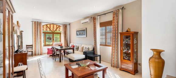 4 bedrooms House in Granada, Spain No. 171339 8