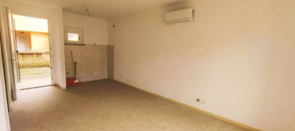 2غرفة شقة في Castiglione della Pescaia, Italy رقم 219488 5