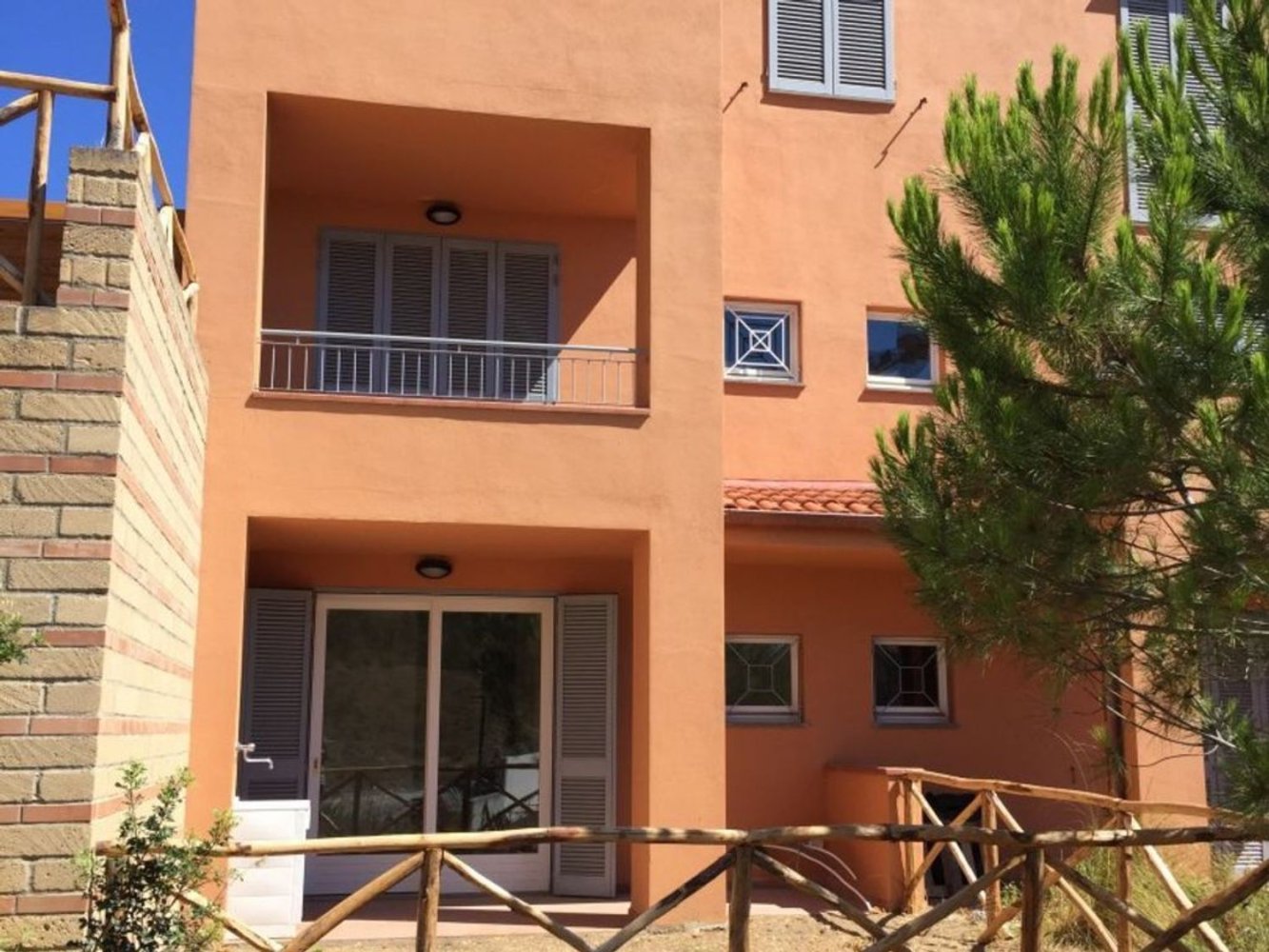 2غرفة شقة في Castiglione della Pescaia, Italy رقم 219488