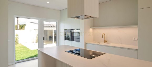 4 bedrooms House in Cascais, Portugal No. 133383 3