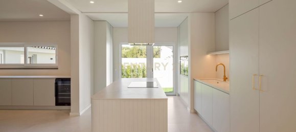 4 bedrooms House in Cascais, Portugal No. 133383 4