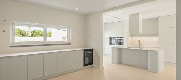 4 bedrooms House in Cascais, Portugal No. 133383 6