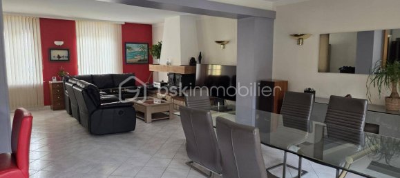 4 غرف نوم منزل في Bogny-sur-Meuse, France رقم 45854 2