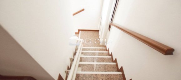 Villa de 3 dormitorios en Castelfranco Veneto, Italy No. 278321 9