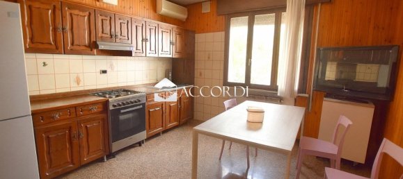 Villa de 3 dormitorios en Castelfranco Veneto, Italy No. 278321 4