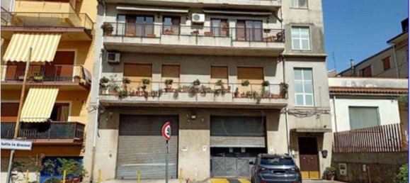 5-salle Appartement à Palmi, Italy No. 187203 15