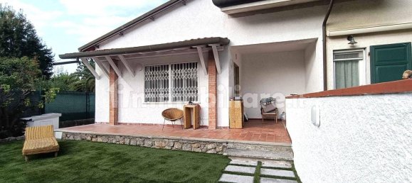 2 Schlafzimmer Haus in Montignoso, Italy, Nr. 215897 14