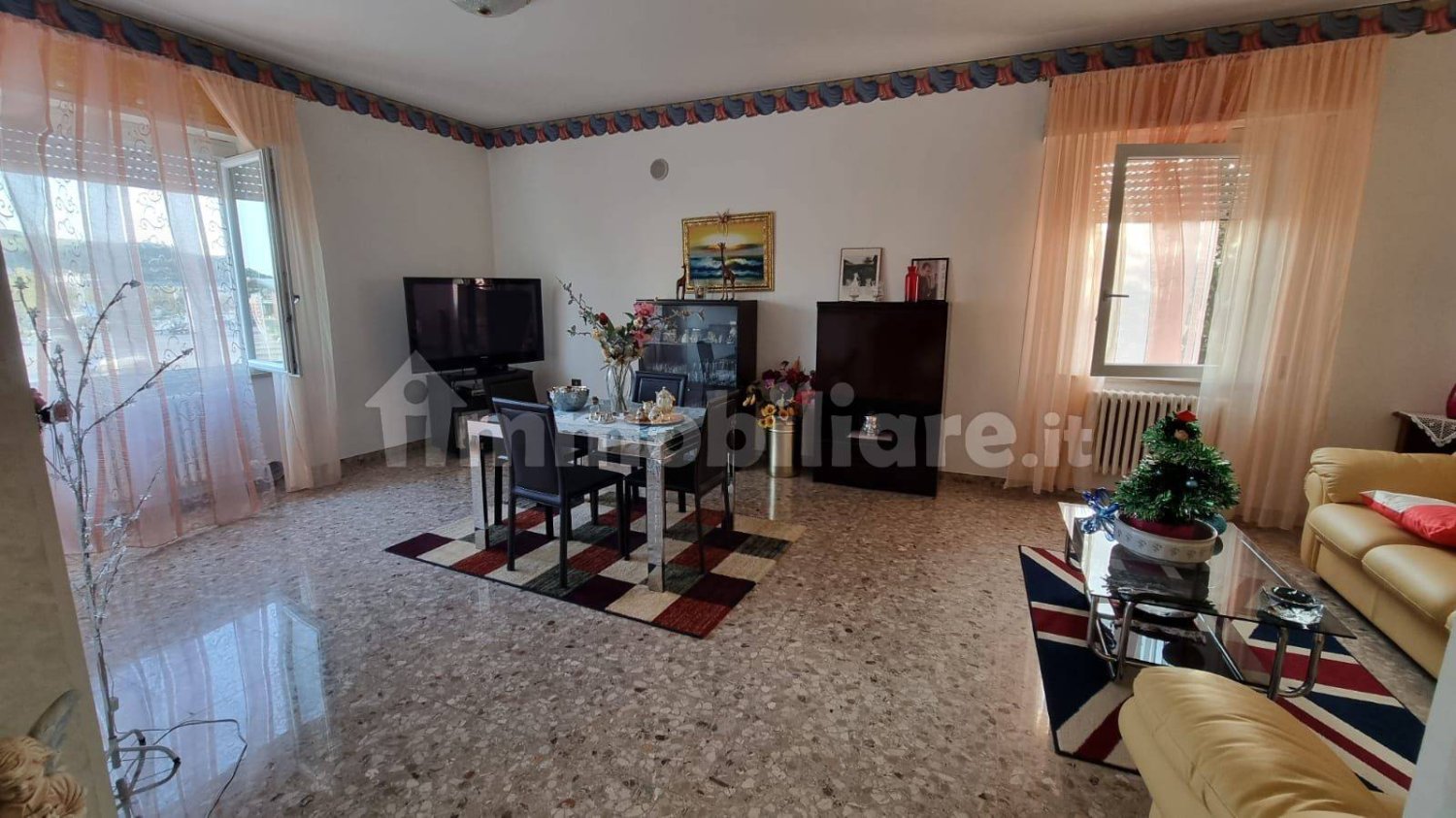 3 bedrooms Apartment in Porto Sant'Elpidio, Italy No. 344595