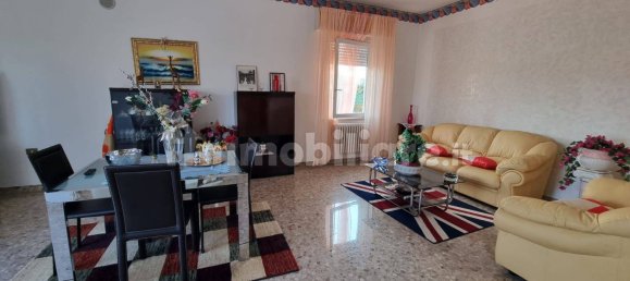3 bedrooms Apartment in Porto Sant'Elpidio, Italy No. 344595 2