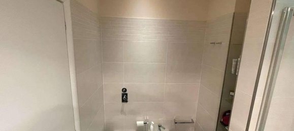 3 rooms Apartment in Milan, Italy No. 247984 24