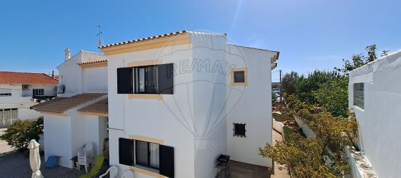 Дом с 6 спальнями в Montenegro, Португалия № 23940 14