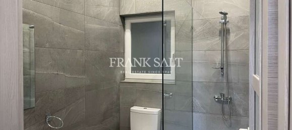 Квартира с 2 спальнями в Сент-Джулианс, Мальта № 10632 5