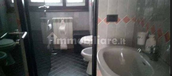 Коммерческая недвижимость с 1 спальней в Бусто Арсицио, Италия № 331011 6