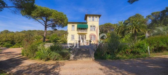 5 bedrooms Villa in Rosignano Marittimo, Italy No. 41459 17