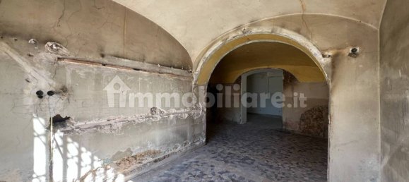 Коммерческая недвижимость с 1 комнатой в Сора, Италия № 263736 6