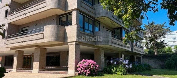 3 bedrooms Apartment in Santander, Spain No. 149324 2