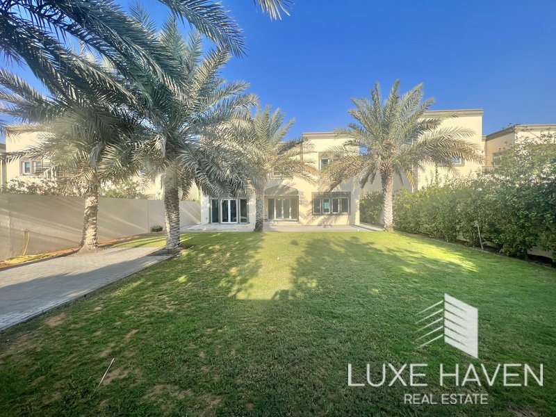 3 غرف نوم فيلا في Jumeirah Park, UAE رقم 14991