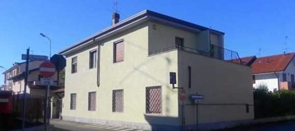 6-Zimmer Haus in Vittuone, Italy, Nr. 204533 3